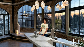 Building a Minimal Streetwear Wardrobe